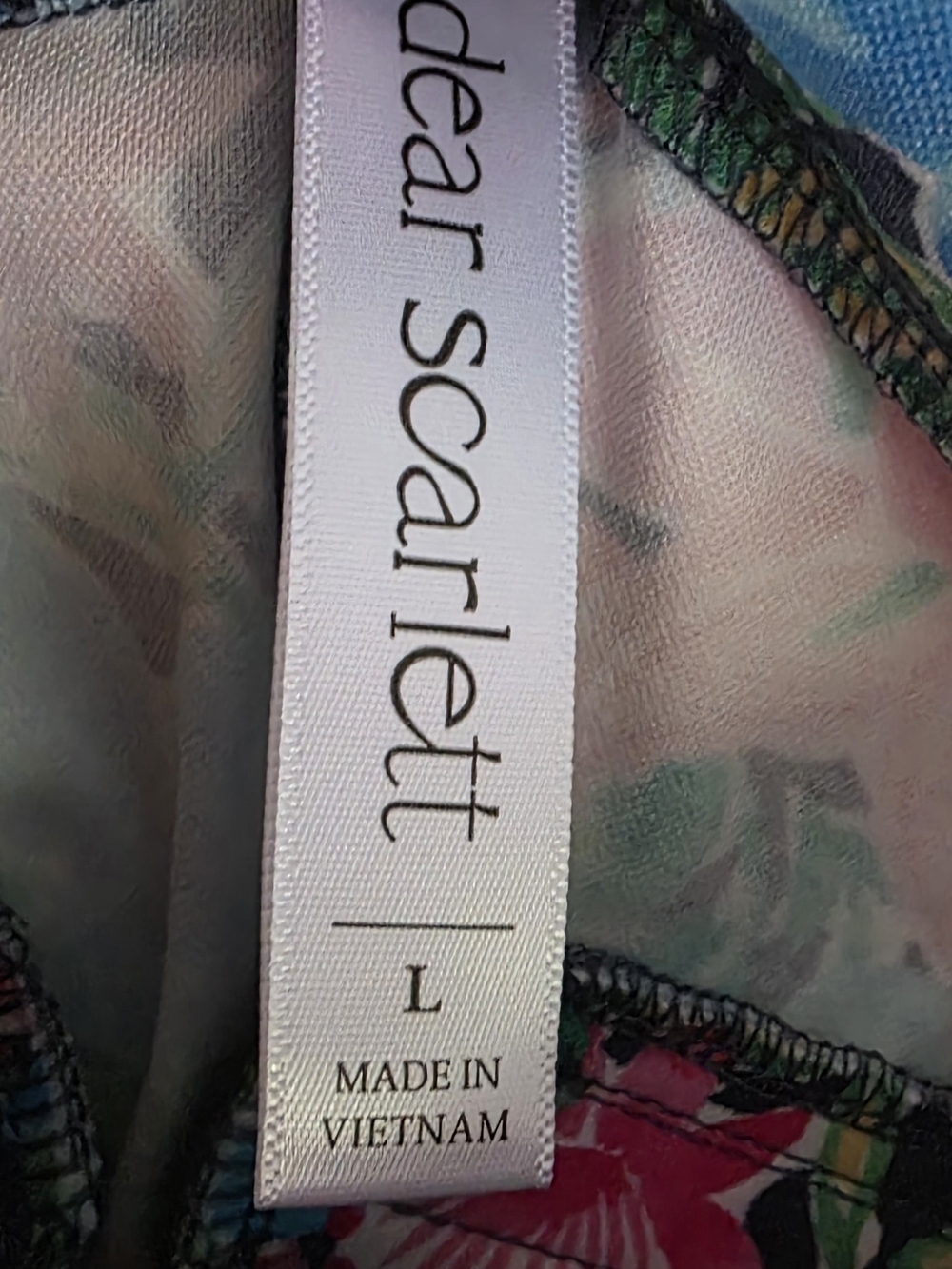 Tropical Floral Shorts in Pink, Blue & Green L or M Available - Picture 4 of 8